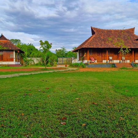 Gypsea Marari Bed and Breakfast Alappuzha Buitenkant foto